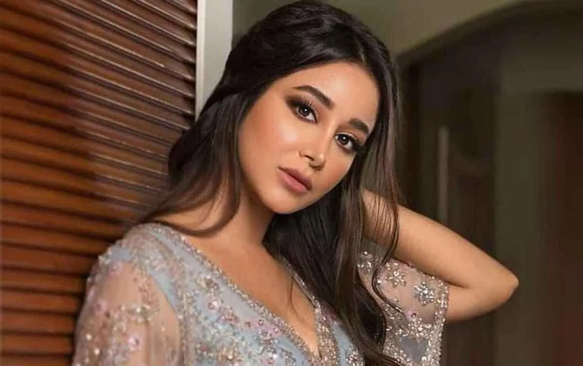 أسيل عمران في حديث صريح عن مرض مناعي
