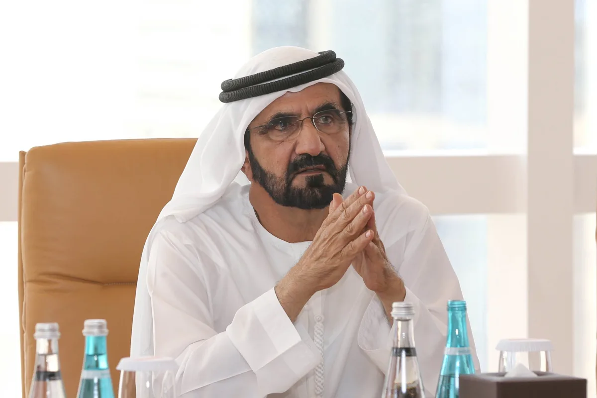 محمد بن راشد يعلن تغييرات هيكلية في حكومة الإمارات تعزيزاً للتجارة الخارجية والاقتصاد والسياحة