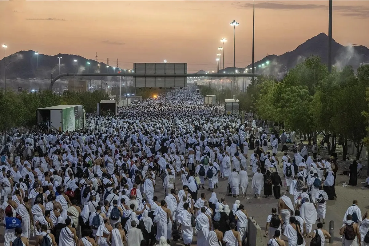 السعودية توجه بتسهيل عودة الحجاج الإيرانيين العالقين وسط التصعيد الإقليمي