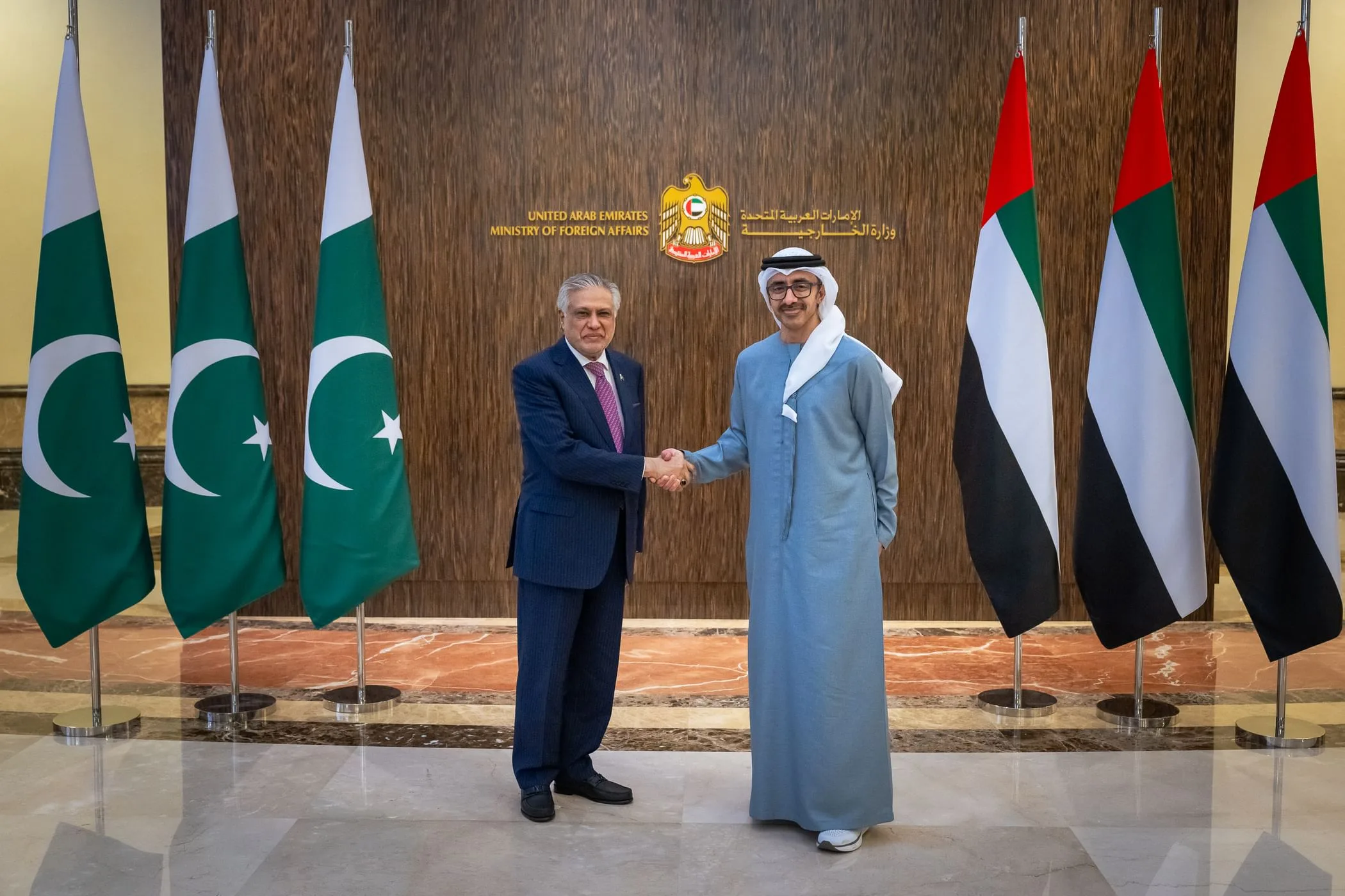 الإمارات وباكستان توقعان اتفاقية إعفاء التأشيرة: خطوة تاريخية تعيد تفعيل العلاقات بعد انقطاع 12 عاماً