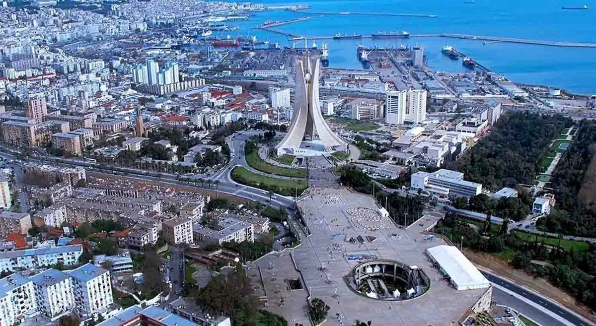 الجزائر توقّع عقود استكشاف نفطية جديدة بقيمة 606 ملايين دولار
