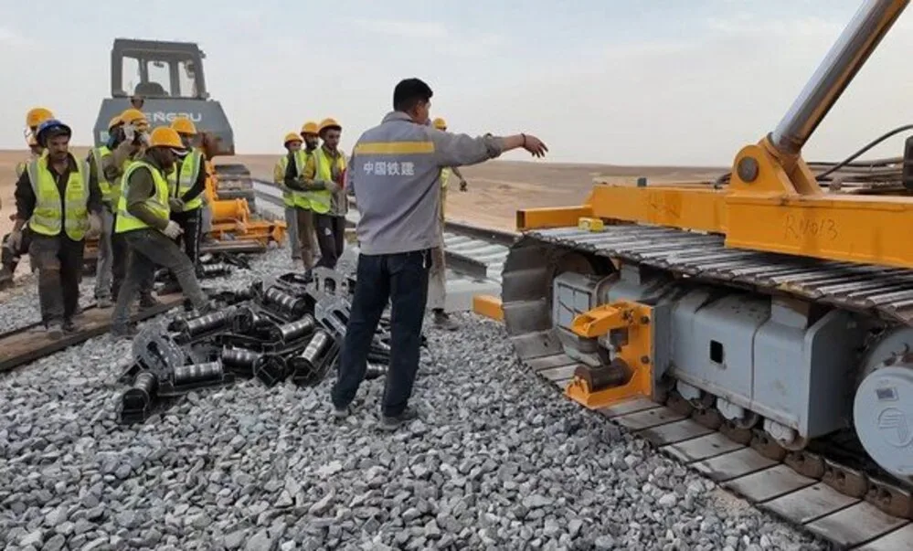 مشروع السكك الحديدية بين تندوف وجبيليت يقطع أولى مراحله نحو ربط الجنوب بالشمال