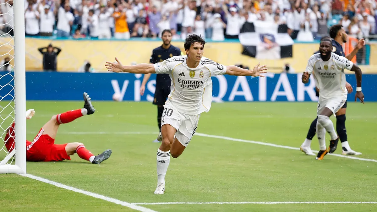 بث مباشر.. ريال مدريد يواجه يوفنتوس في قمة نارية