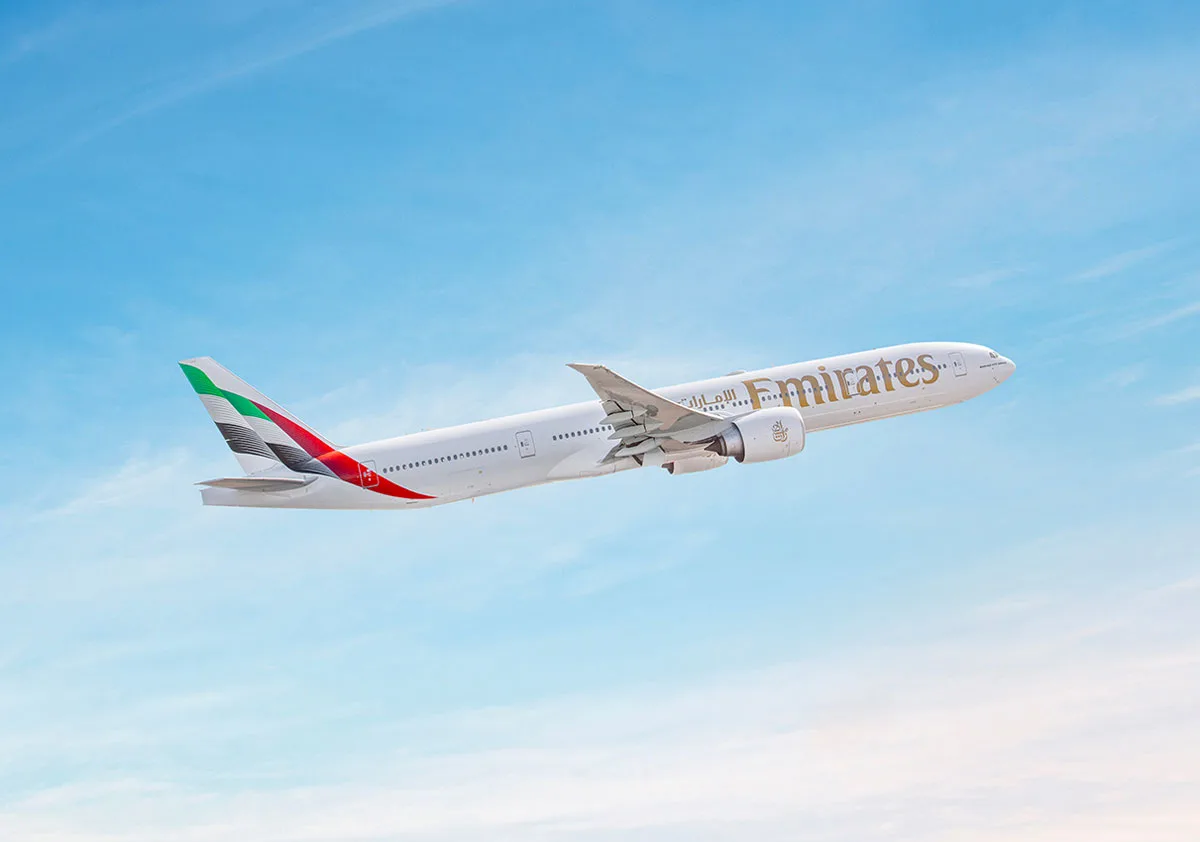 رحلات يومية بطائرات A350 بين دبي ومسقط