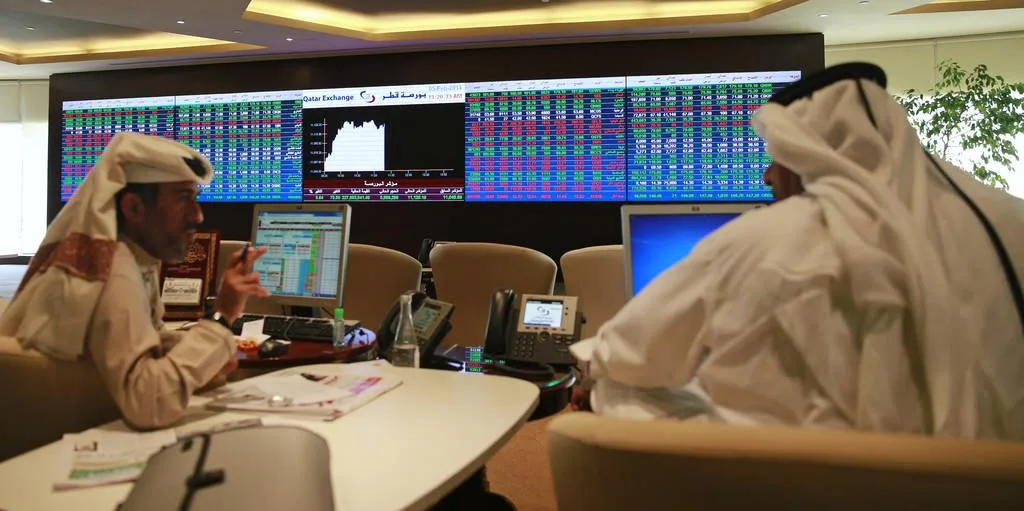 مكاسب في قطر والإمارات… والسوق السعودية تواصل الخسائر