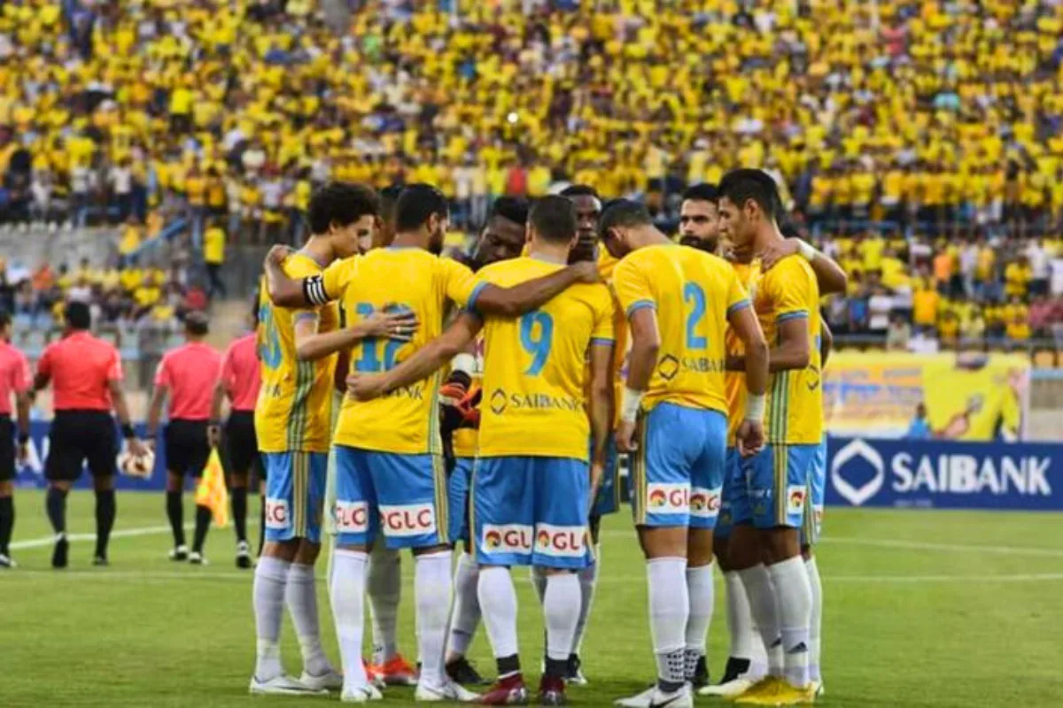 “فيفا” يجمد سوق انتقالات نادي الإسماعيلي