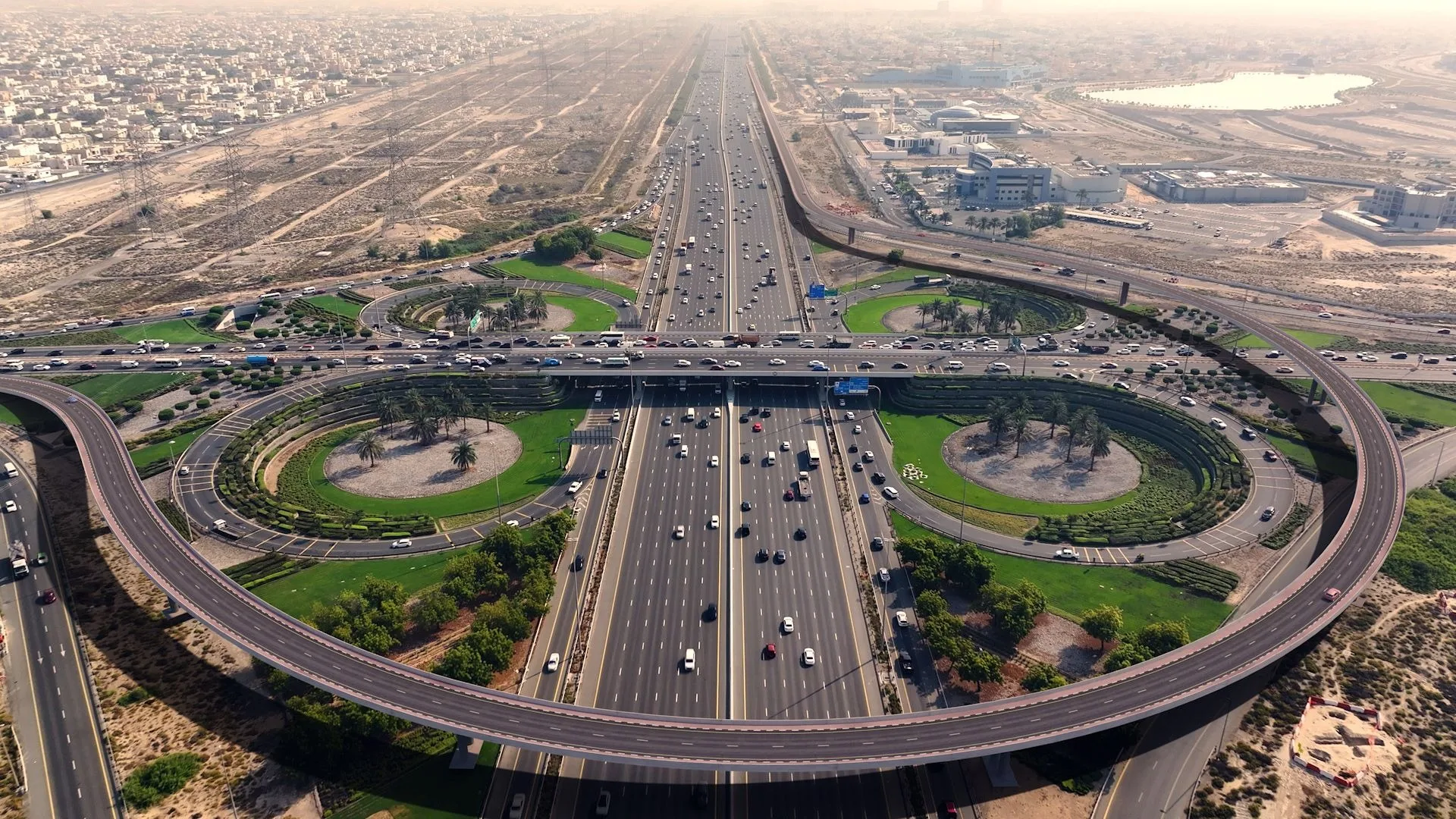 750 مليون درهم لتطوير شارع الإمارات.. مشروع ضخم يربط الشارقة بطول 25 كم ويختصر الزمن 45٪