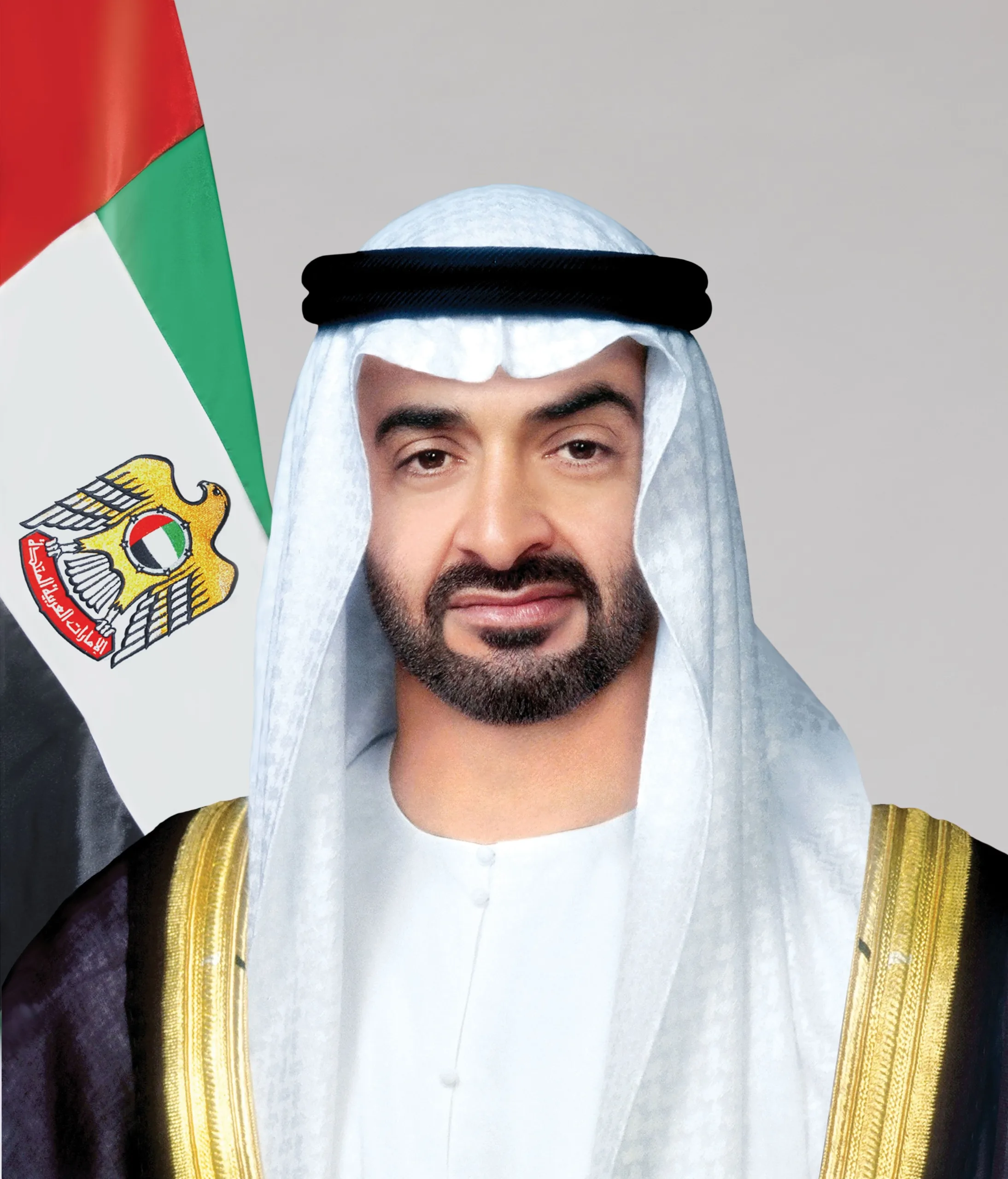 مريم بنت محمد بن زايد في صورة رسمية أثناء تعيينها رئيسة لمؤسسة محمد بن زايد للأثر الإنساني، تعكس روح القيادة والتمكين في الإمارات.
