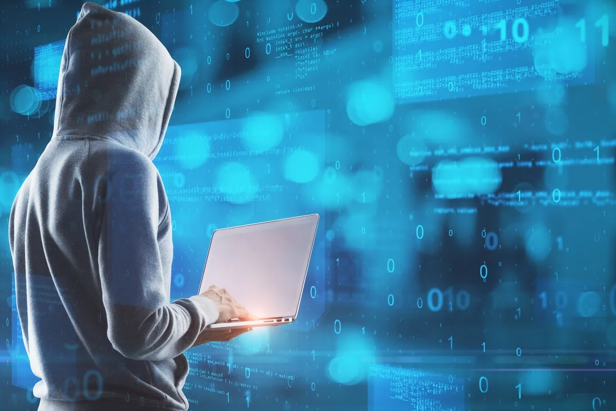 شرطة دبي تحذر: رقابة الأهل ضرورة لحماية الأبناء من مخاطر الألعاب الإلكترونية