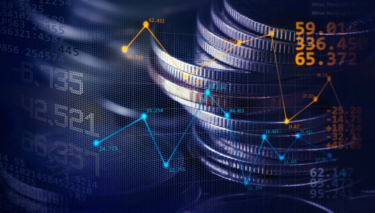 موسم العملات البديلة يشعل تقلبات سوق الكريبتو وسط مكاسب قوية لإيثيريوم وريبل