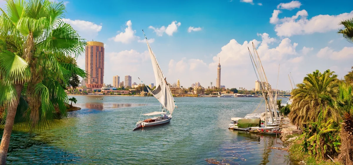 إيرادات مصر السياحية ترتفع 22% في النصف الأول من 2025