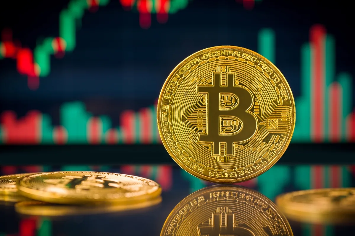 بتكوين تتخطى 113 ألف دولار لأول مرة في تاريخها