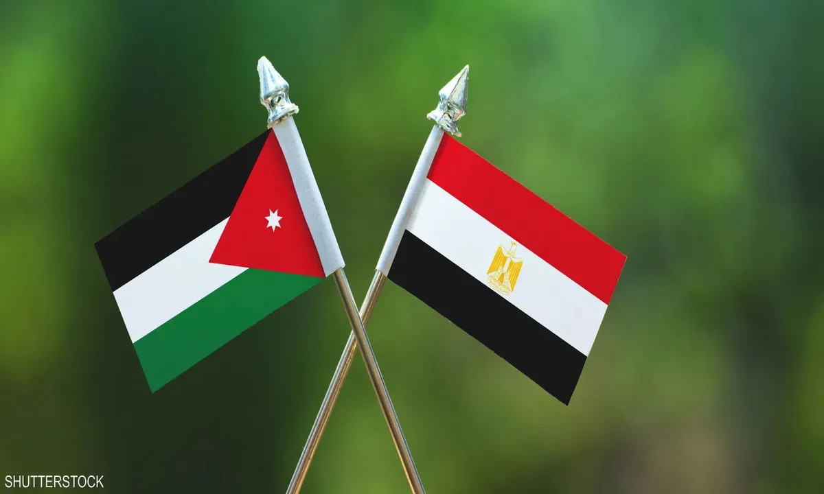 مصر والأردن تتفقان على تبادل الخبرات في تطوير المدن الذكية والإدارية