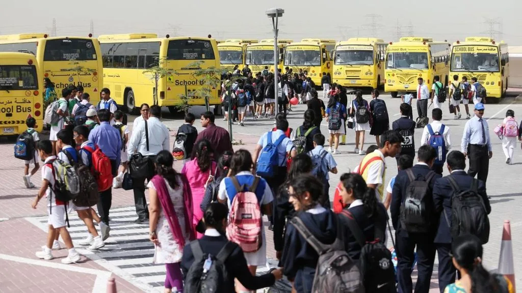 تعرف على تفاصيل العام الدراسي 2025–2026 في الإمارات: الجداول، العطل، والتقييم الجديد