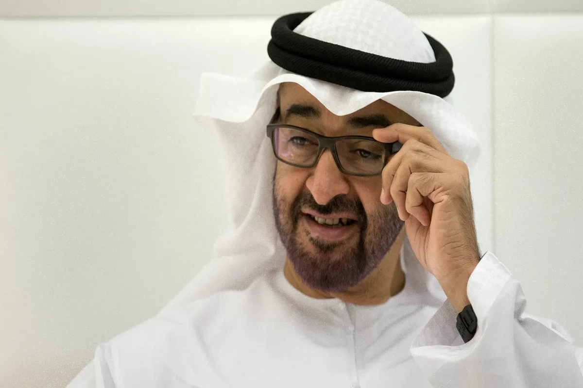 رئيس الإمارات يصل إلى روسيا في زيارة رسمية