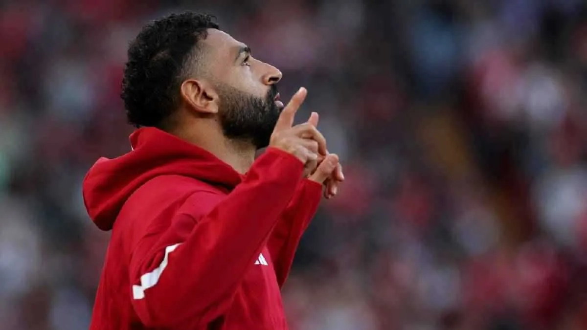 محمد صلاح وسباق الكرة الذهبية 2025: الفرص والتحديات