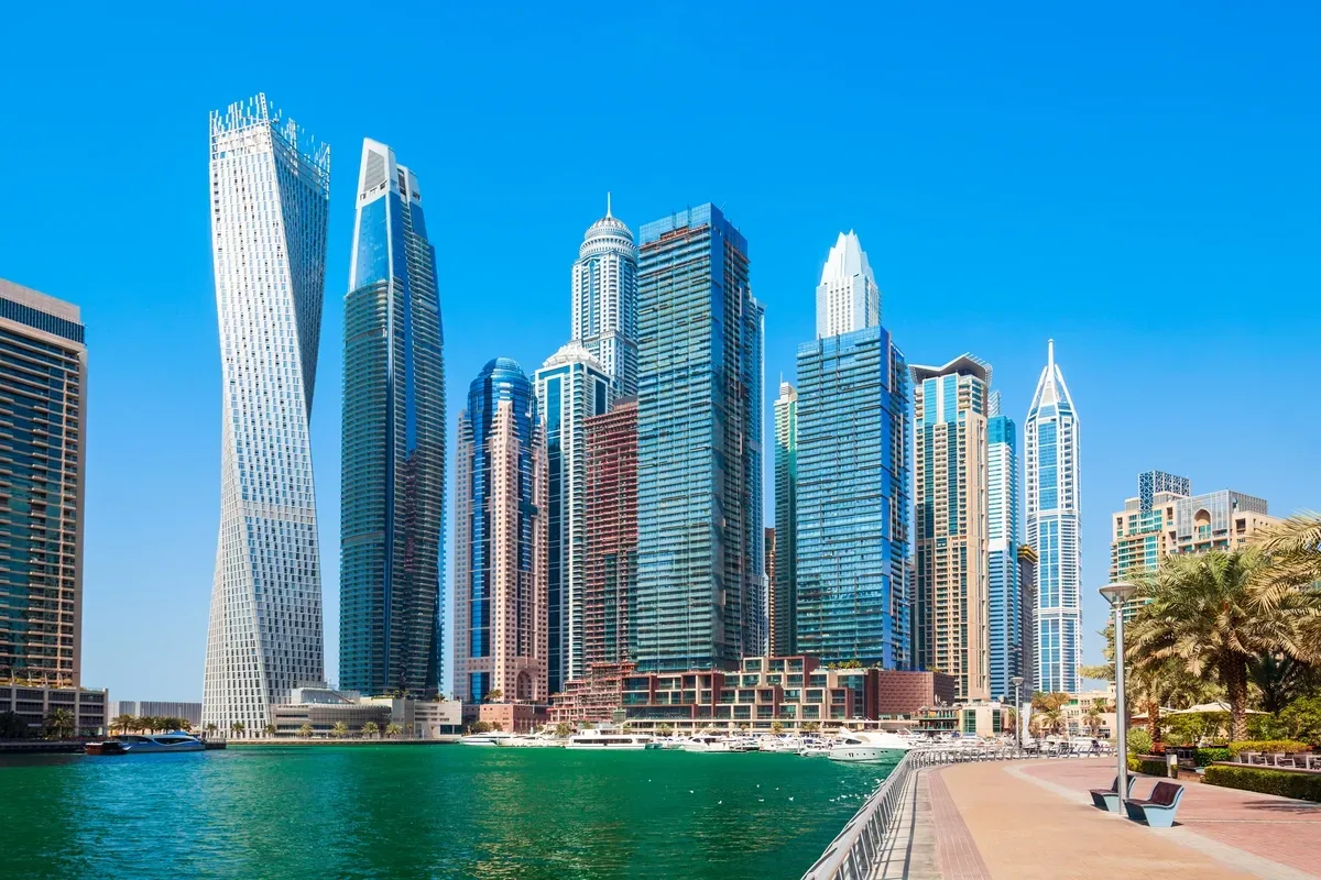 مركز دبي للسلع المتعددة يجذب أكثر من 1,100 شركة خلال النصف الأول من 2025
