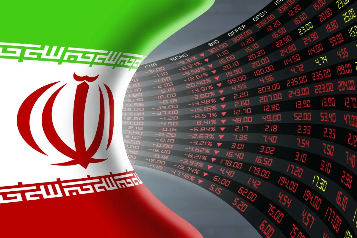 تراجع قيمة الريال الإيراني مع تزايد التهديد الأوروبي بإعادة تفعيل العقوبات