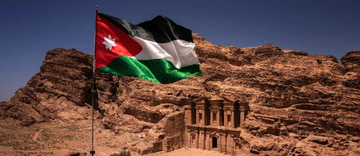 الأردن يطلق مناقصة لاستيراد قمح يصل إلى 120 ألف طن