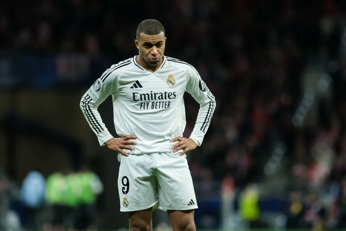 مبابي يقود ريال مدريد لانتصار على أوساسونا بركلة جزاء في افتتاح الليغا