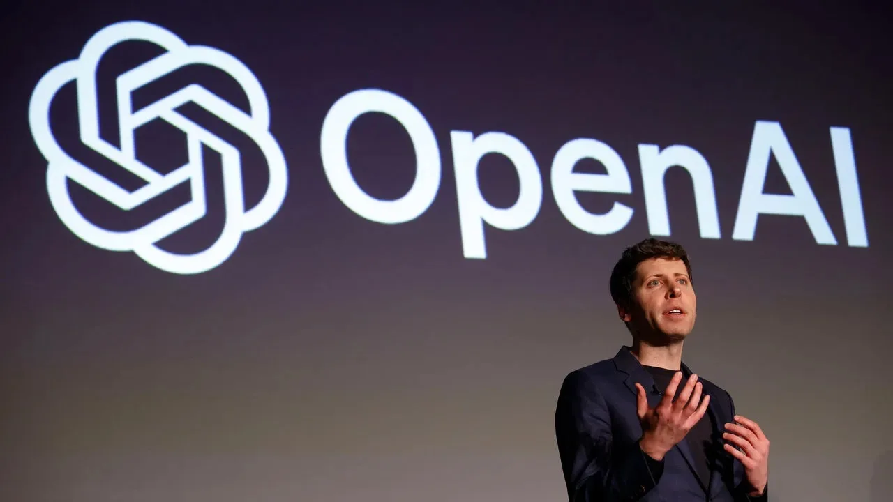 مكافآت بملايين الدولارات من “OpenAI” لجذب أفضل المواهب وسط المنافسة الشرسة