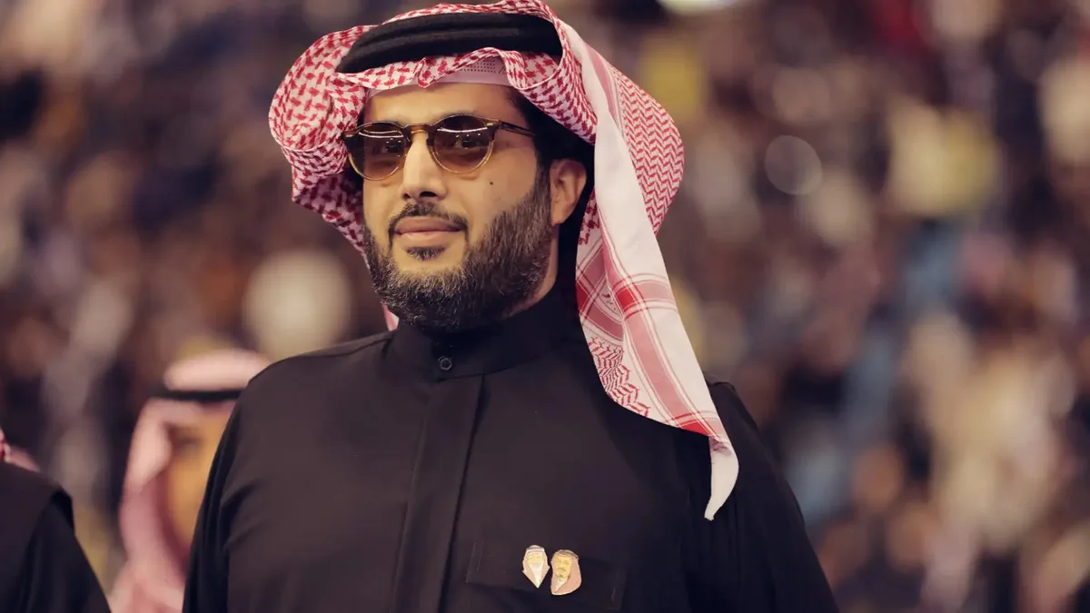 تركي آل الشيخ يكشف عن مشاركة ناصر القصبي وأيمن زيدان في مسرحيات موسم الرياض
