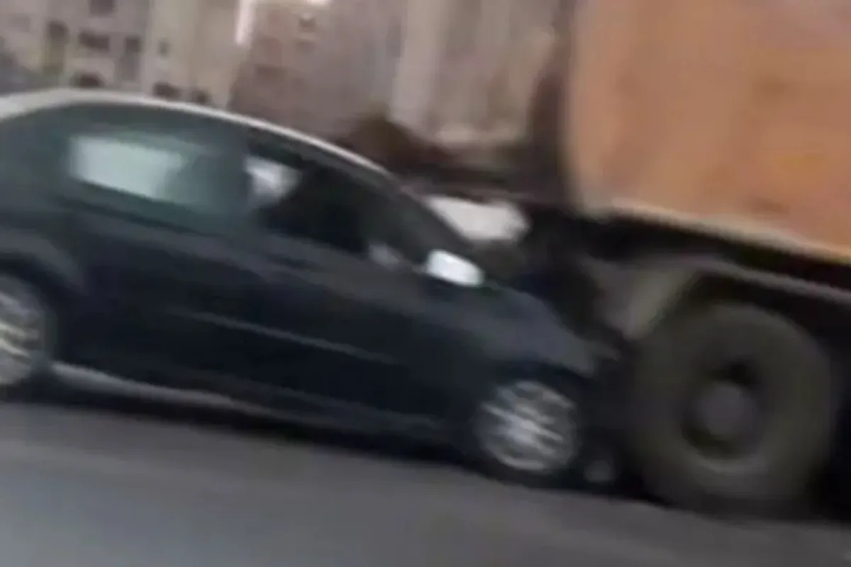 مطاردة مرعبة تنتهي بحادث مؤسف على طريق الواحات بالجيزة