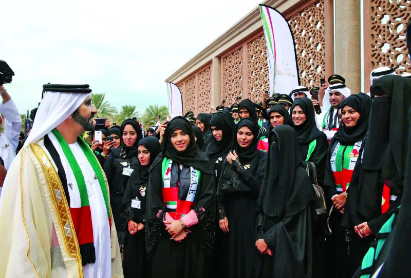 المرأة الإماراتية ركيزة أساسية في مشروع التراث الوطني