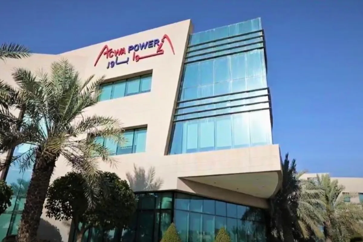أكوا باور تبدأ تشغيل 3 محطات طاقة شمسية في السعودية