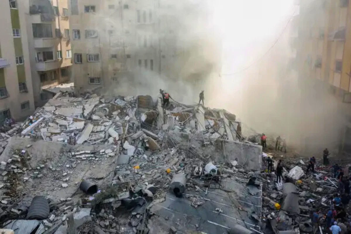 الجيش الإسرائيلي يوسّع غاراته على مدينة غزة