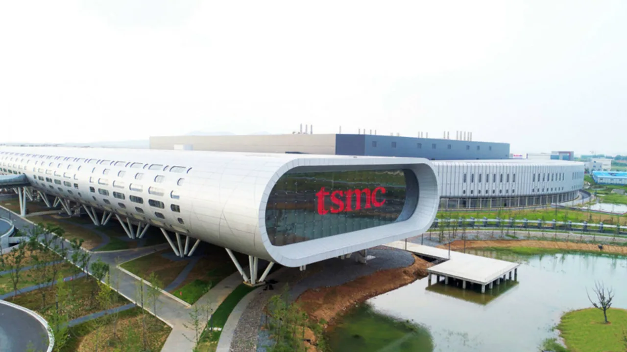 TSMC توقف استخدام المعدات الصينية في خطوط رقائق 2 نانومتر لتجنب العقوبات الأمريكية