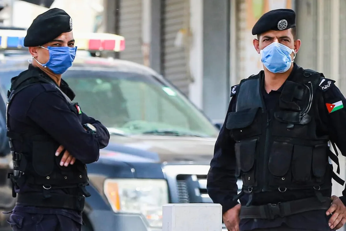 وفاة نائب أردني سابق وابنه وإصابة زوجته في حادث إطلاق نار بعمان