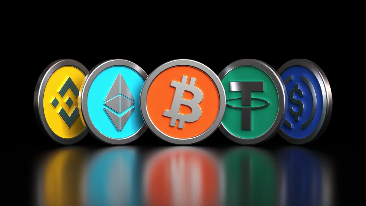 انتعاش في أسواق العملات الرقمية مع صعود الإيثيريوم وتماسك بيتكوين