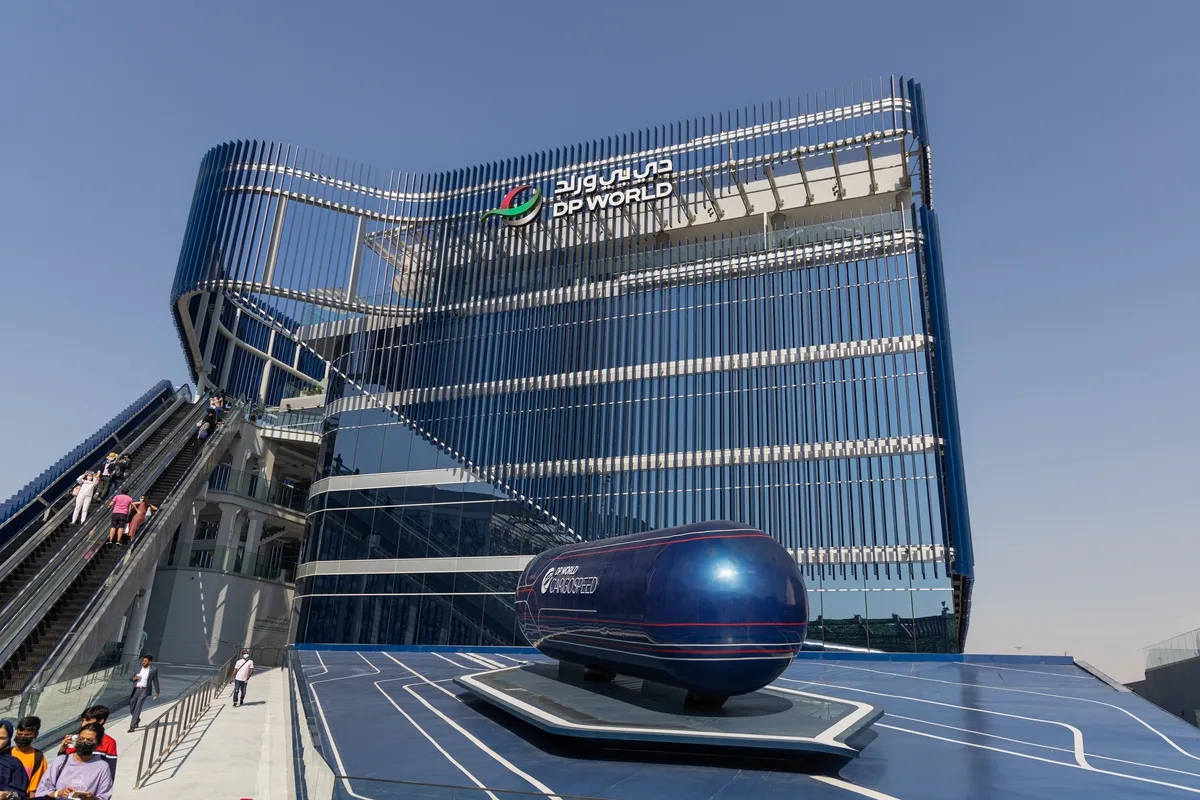 توقيع مذكرة تفاهم بين دي بي ورلد وإيتوشو في مؤتمر طوكيو