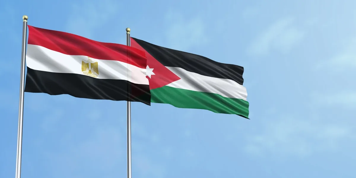 مصر تستعد لإنشاء كابل كهربائي بحري جديد يربطها بالأردن بقوة 2000 ميغاواط