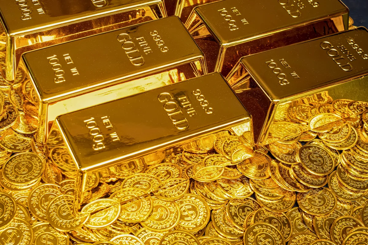 ترامب يفرض رسوم جمركية على الذهب السويسري
