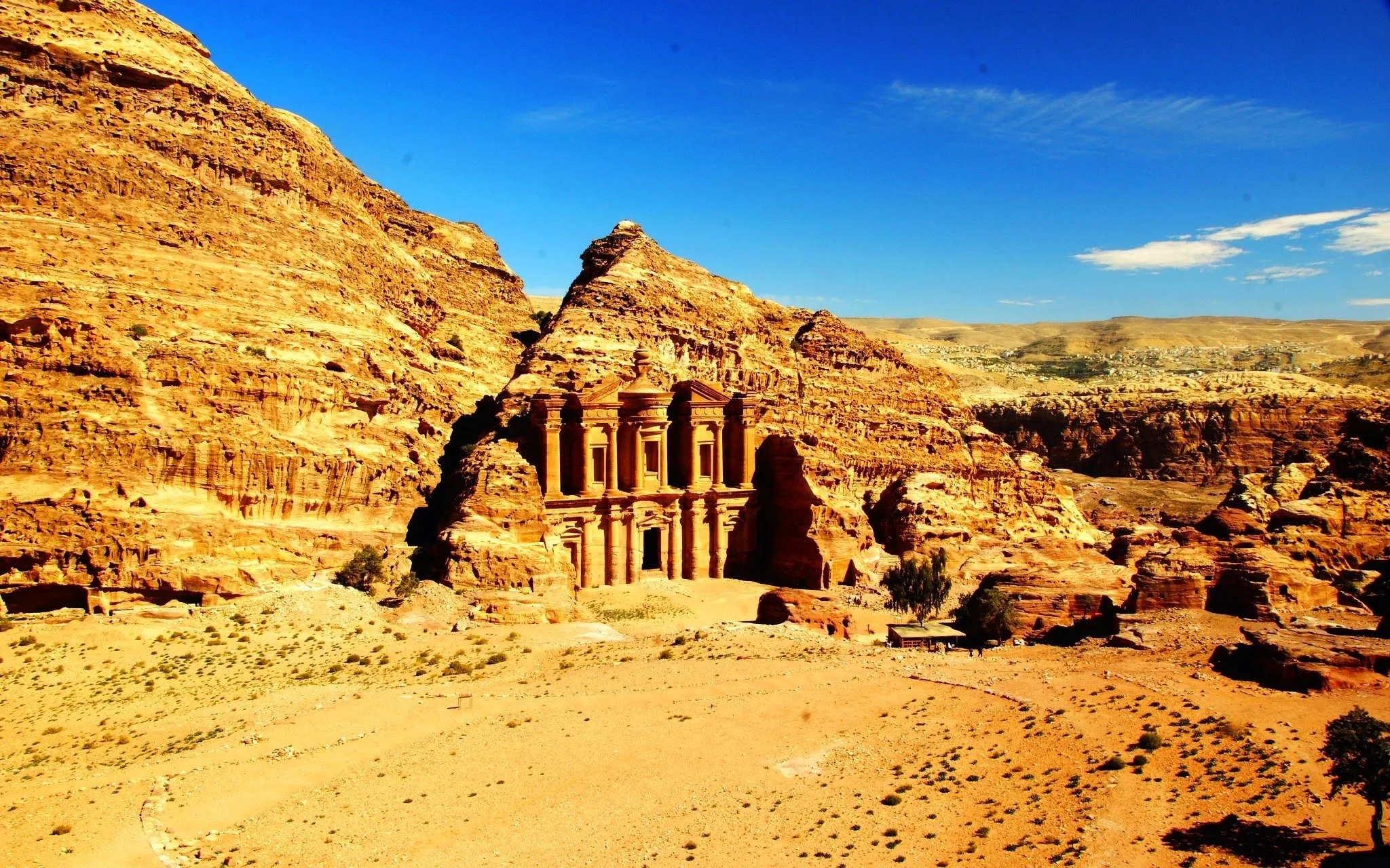 استعدوا لاستكشاف كنوز المملكة النبطية على ناشونال جيوغرافيك أبوظبي