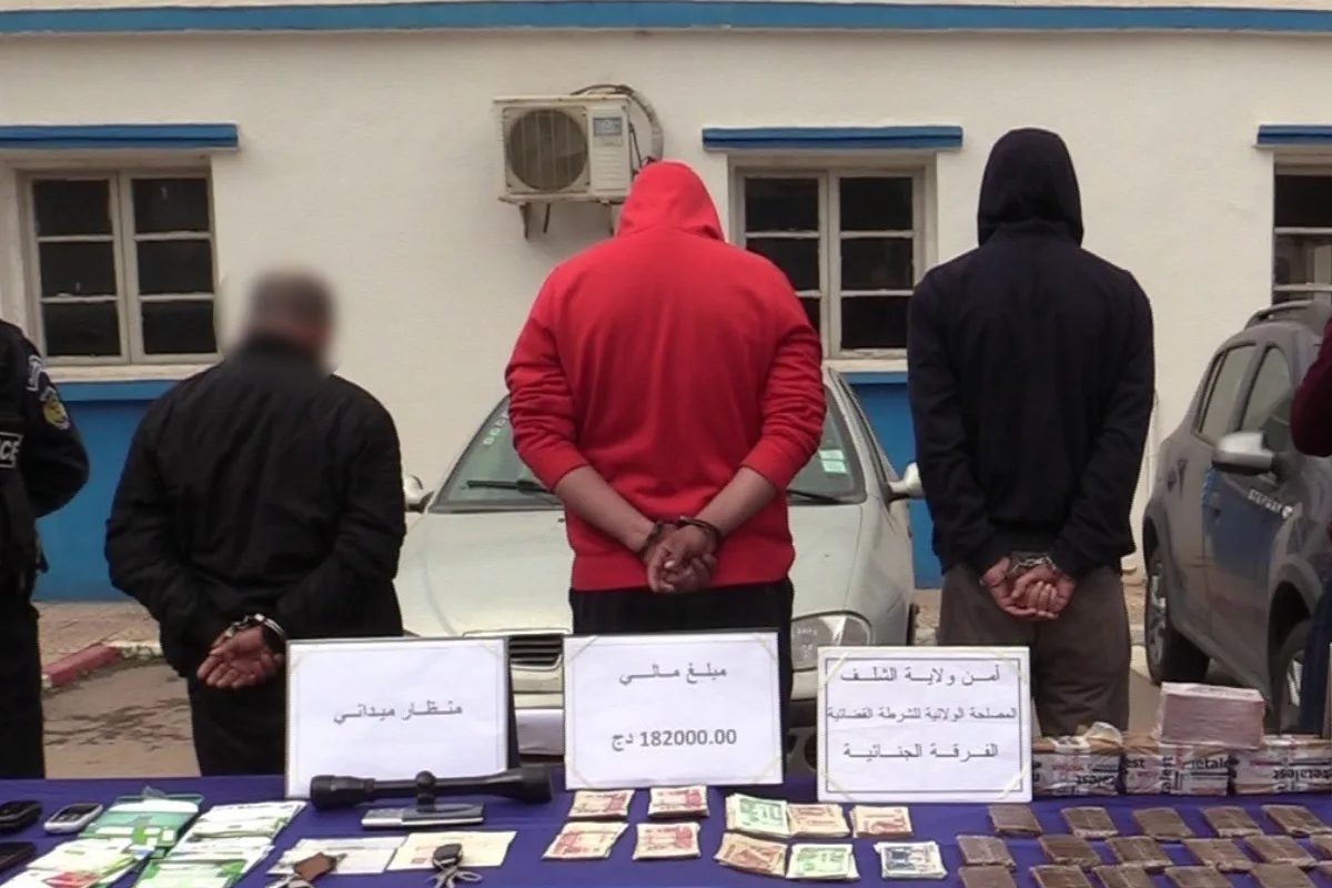 الدرك الوطني يطيح بشبكة دولية لتهريب المخدرات
