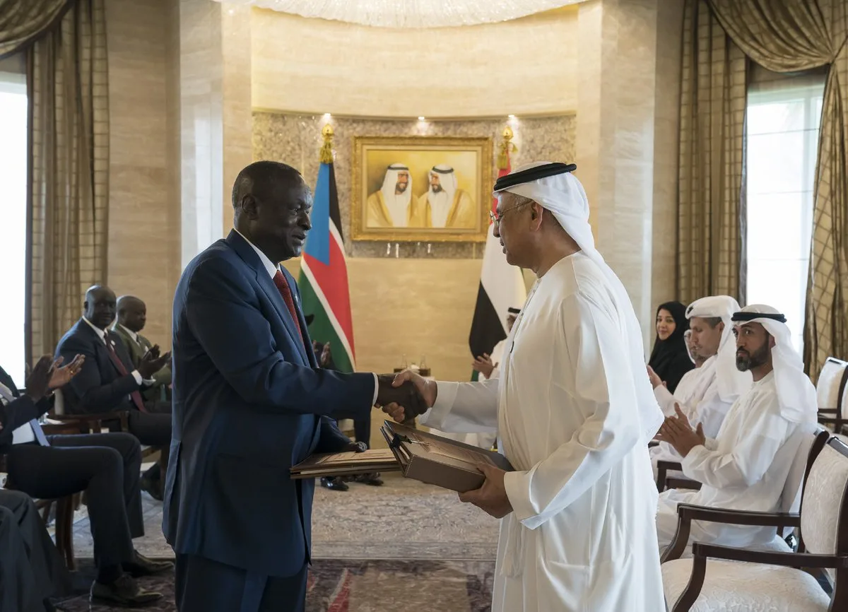 تعاون مصرفي بين الإمارات وجنوب السودان لتعزيز أنظمة الدفع والطباعة الأمنية