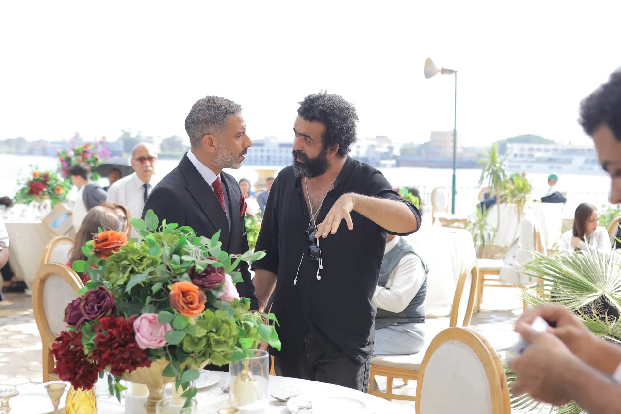 مسلسل ورد وشوكولاتة