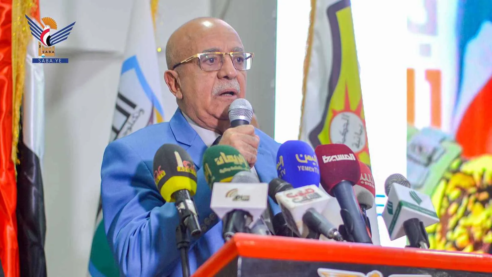 الحوثيون يعلنون مقتل رئيس الحكومة وعدد من الوزراء بقصف إسرائيلي