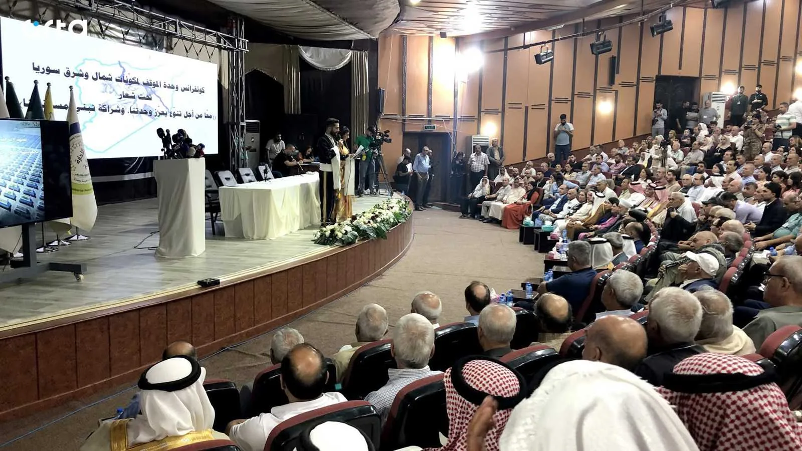 دمشق ترفض الجلوس مع المعارضة على طاولة باريس بعد مؤتمر “قسد”