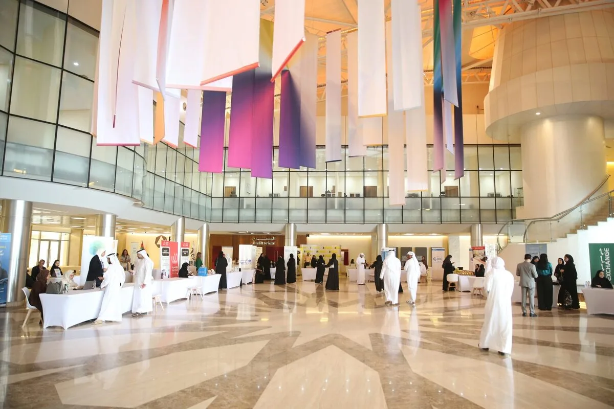 منصة معرض إثراء للتوظيف في دبي