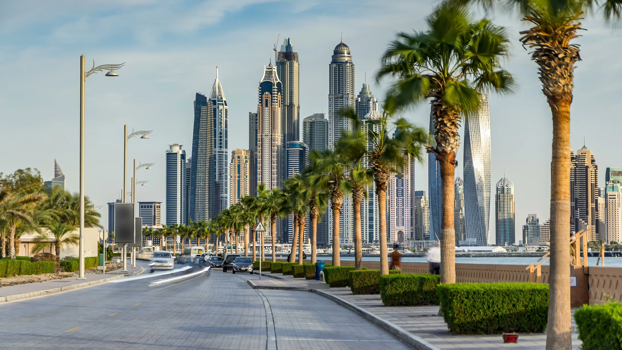 هل يشهد سوق دبي العقاري تباطؤاً بعد صعود 60% في 3 سنوات؟