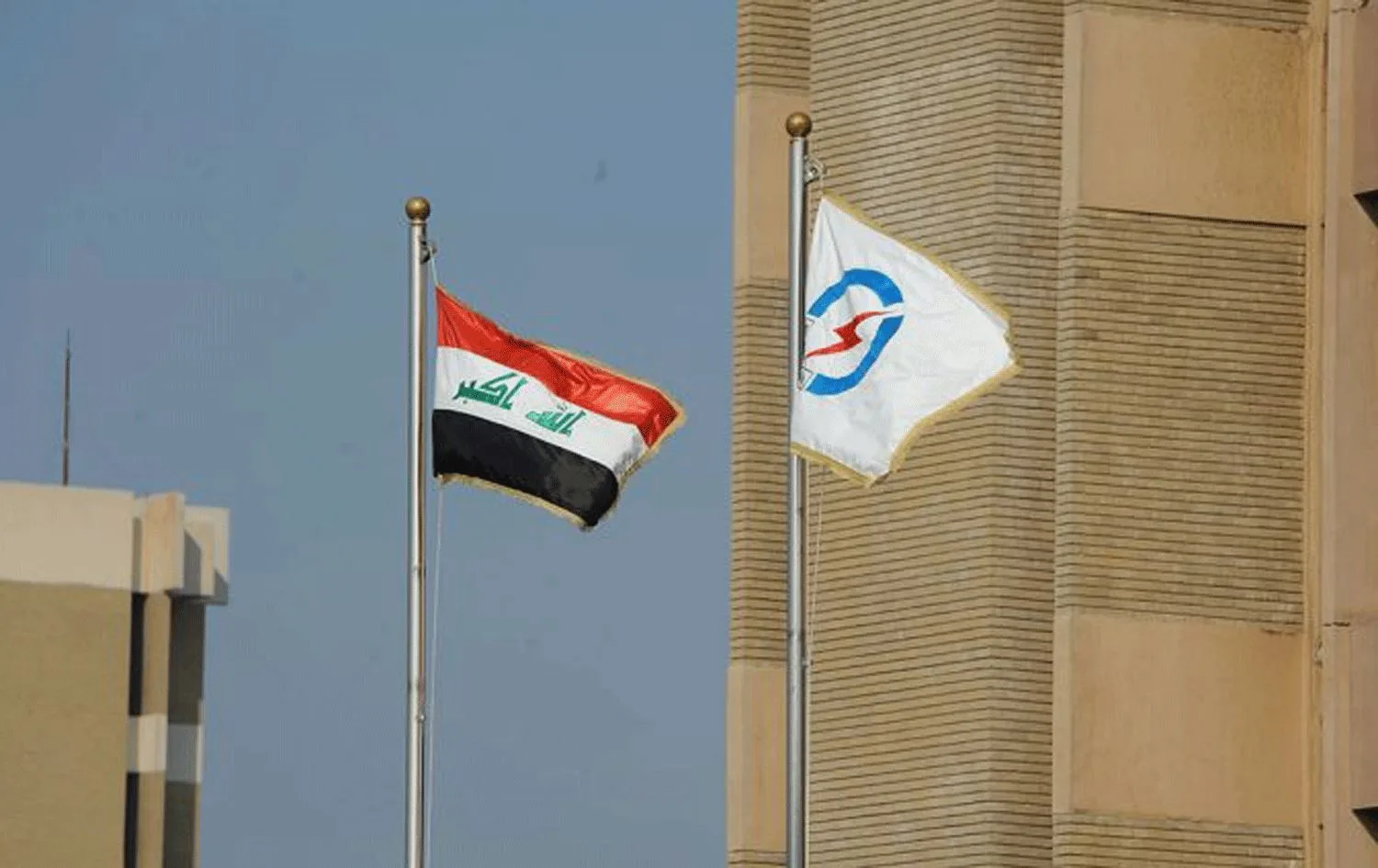 حسم الجدل: الحكومة العراقية تؤكد موقفها حول أسعار الكهرباء