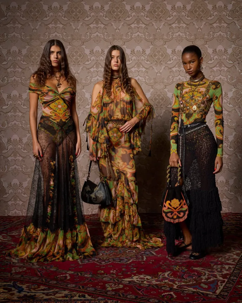 عرض إيترو ربيع 2026 سيمفونية بوهيمية مفعمة بالحيوية