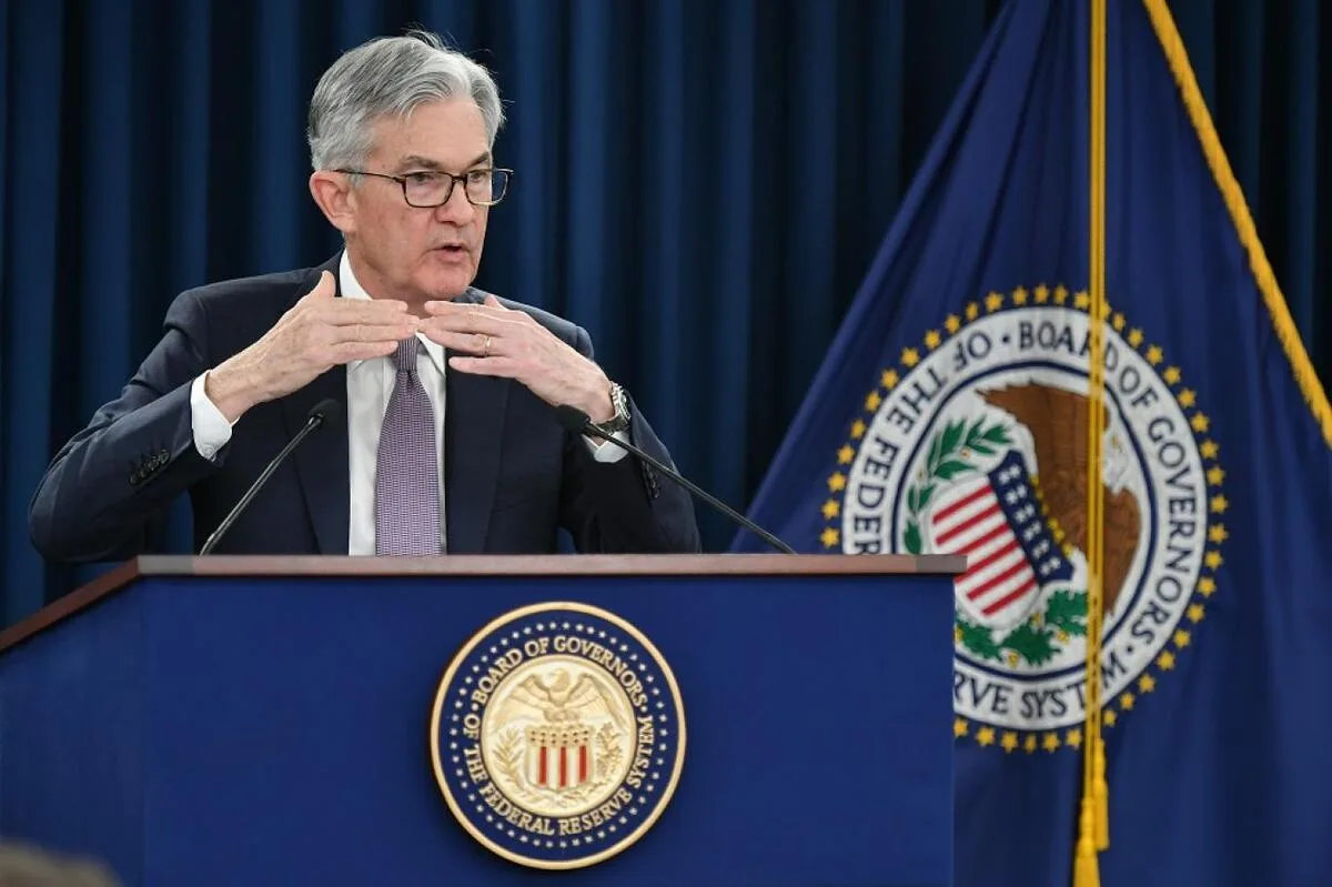 باول: الفيدرالي أمام تحديات التضخم المرتفع وسوق العمل الضعيف