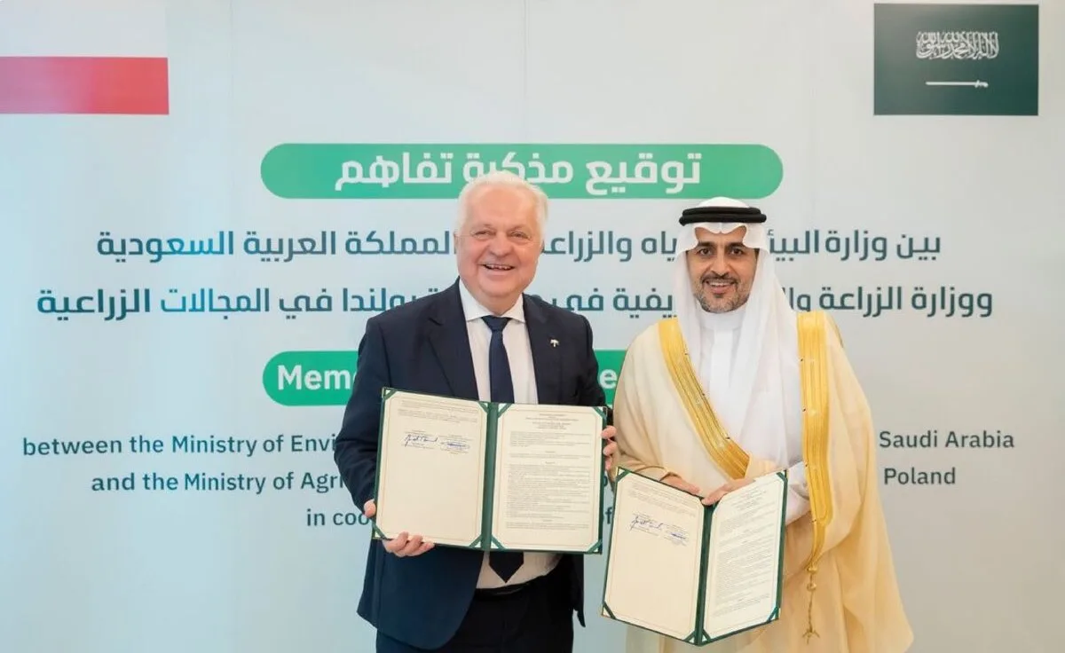 السعودية وبولندا توقعان مذكرة تفاهم لتطوير الصناعات الزراعية والحيوانية