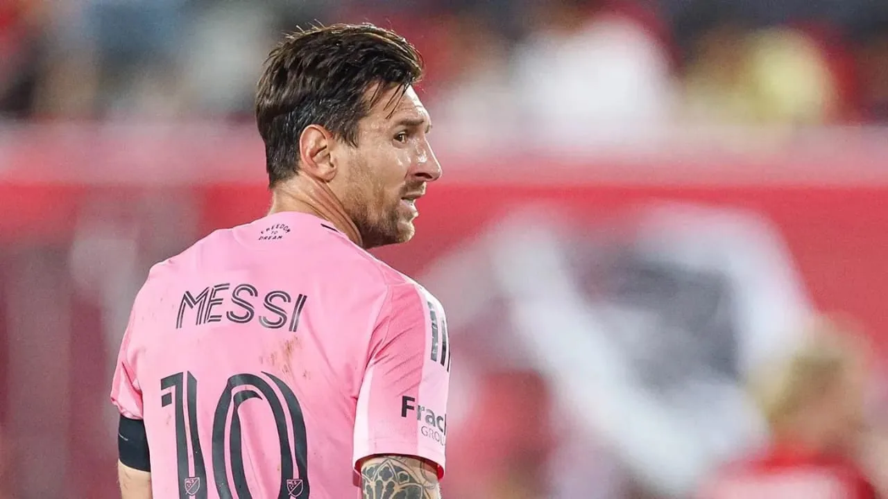 ميسي يواصل التألق ويتصدر هدافي الدوري الأميركي