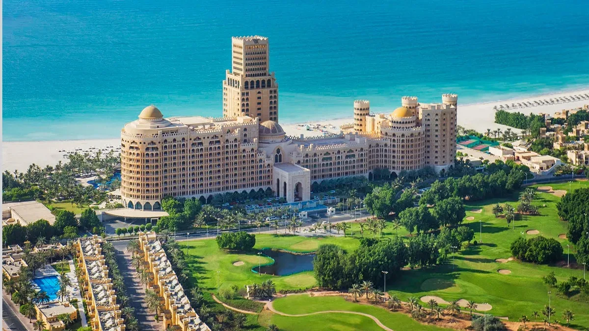 أكثر من 16 مليون زائر للفنادق الإماراتية في النصف الأول من 2025